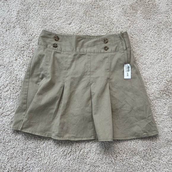 Old Navy Girls XL 14 Uniform Skorts Skirt Shorts Kaki Brown NWT - Picture 1 of 10